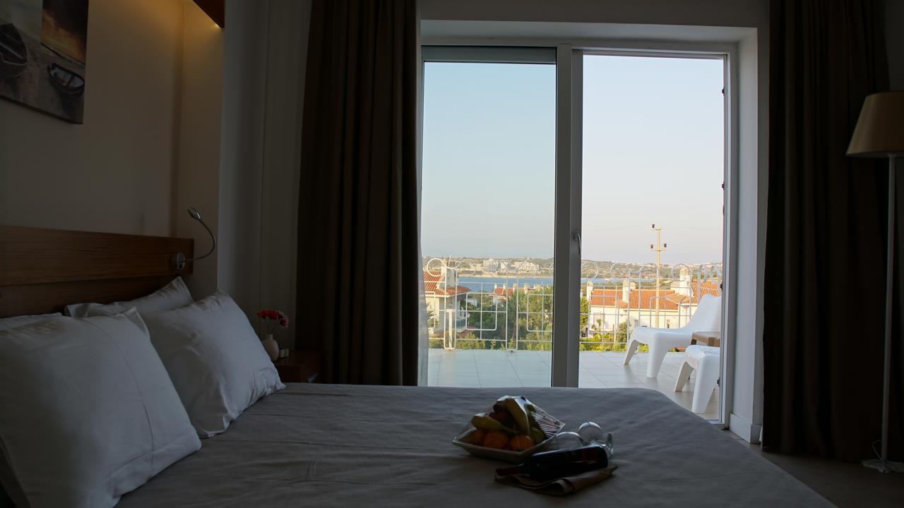 Aria Boutique Hotels Кешме Экстерьер фото