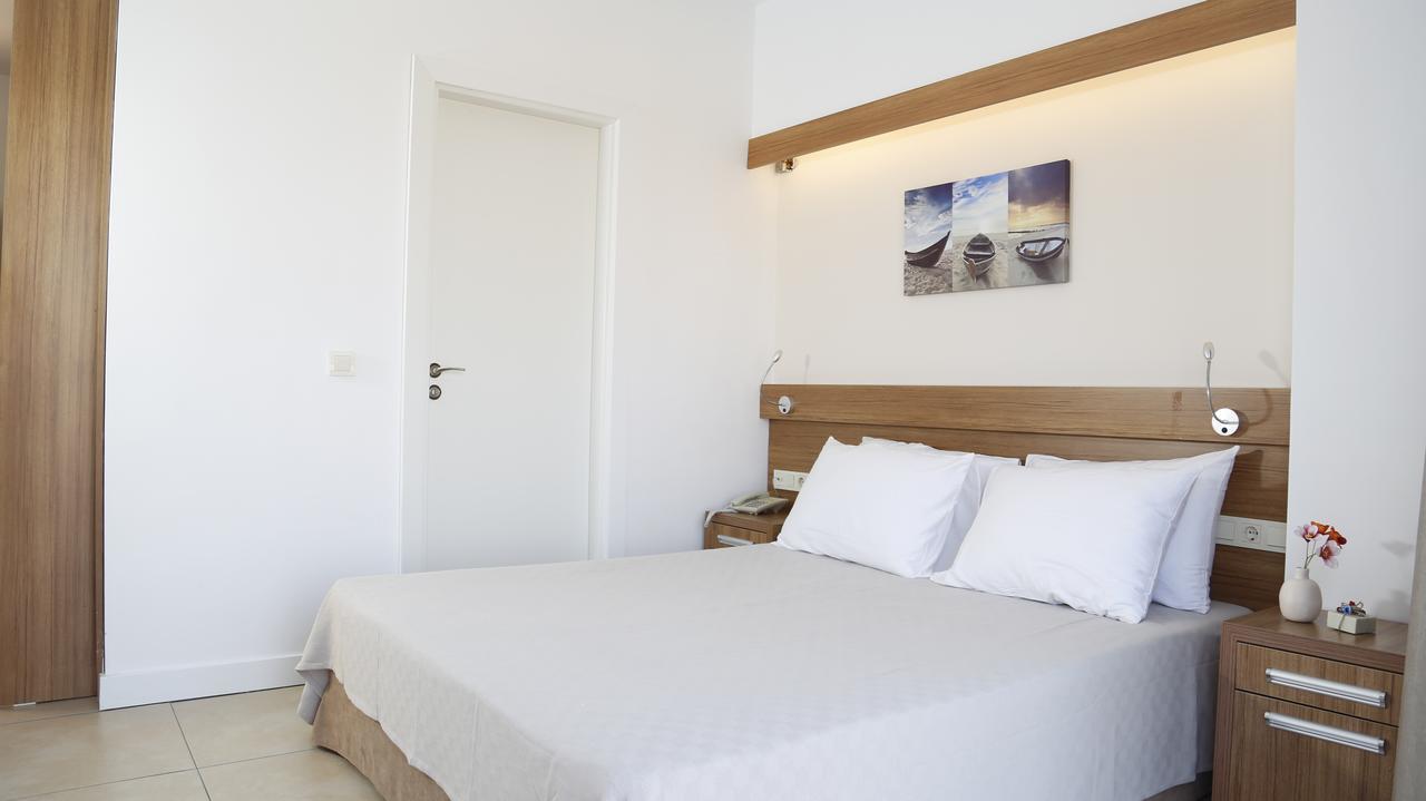 Aria Boutique Hotels Кешме Экстерьер фото