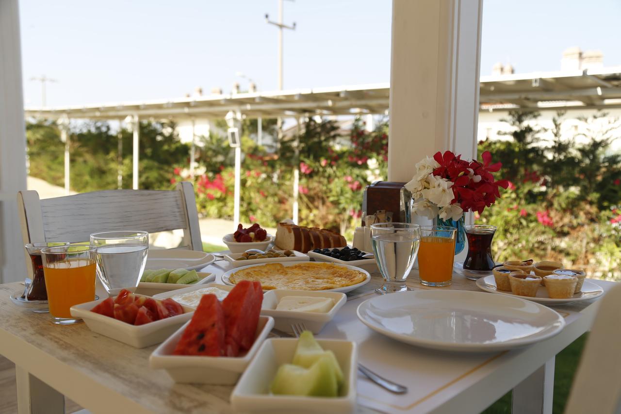 Aria Boutique Hotels Кешме Экстерьер фото